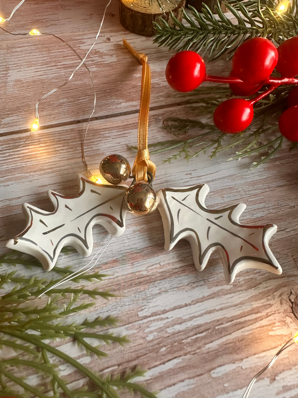 Gold-Lustred Holly & Berries Hanging Decoration