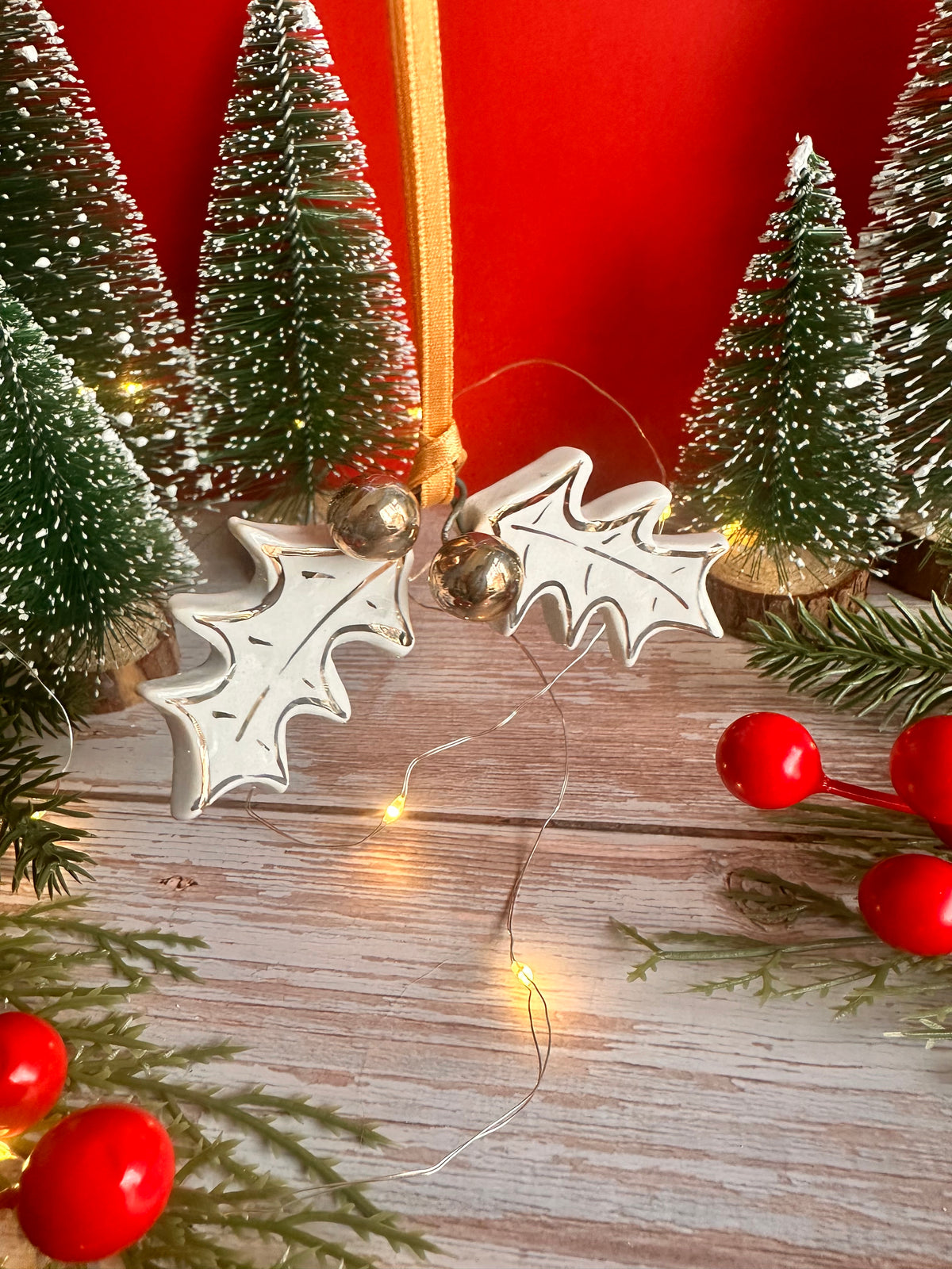 Gold-Lustred Holly & Berries Hanging Decoration