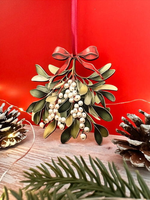 Beautiful Wooden Mistletoe Bough Hanging Decoration