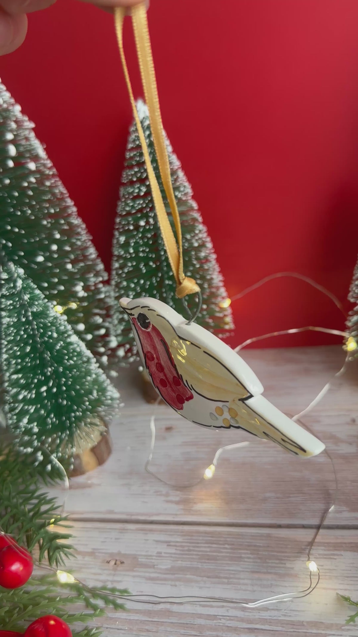 Handpainted Robin Hanging Decoration