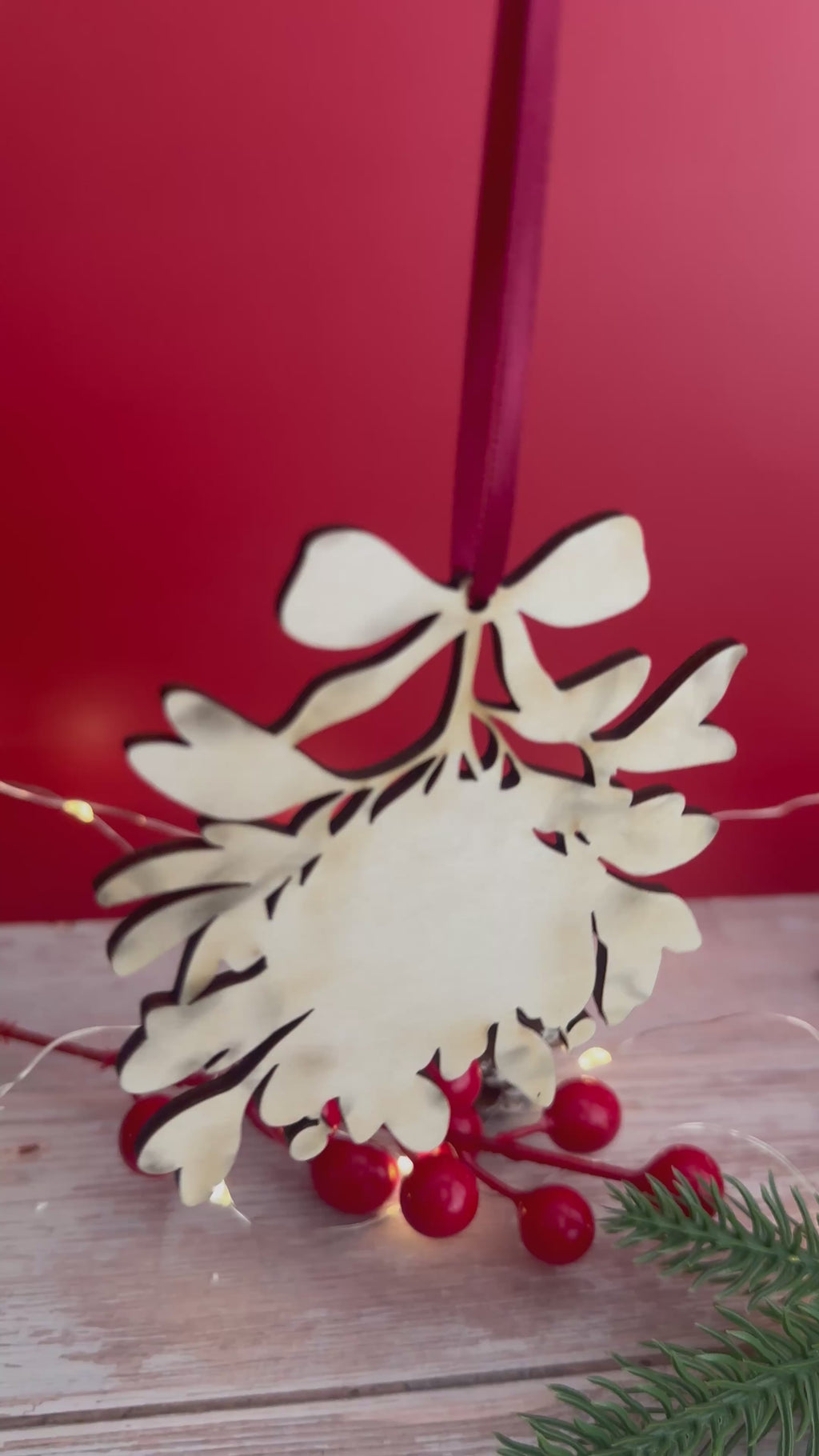 Beautiful Wooden Mistletoe Bough Hanging Decoration